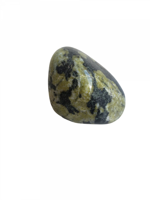 Pedra Jadeíta ou Jade Nefrita Rolada